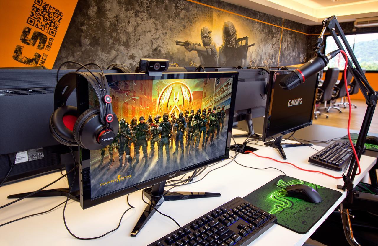 Gamers Paradise Hotel Чалонг Екстер'єр фото